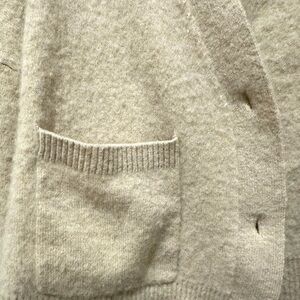 Soft 100% cashmere cropped cardigan from Abercrombie.